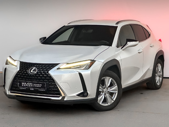 фото Lexus UX 2020