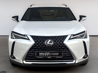 фото Lexus UX 2020