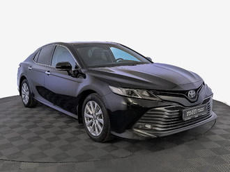 фото Toyota Camry VIII 2020