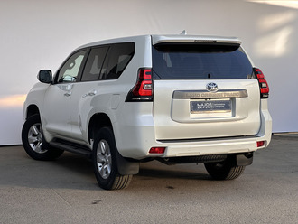 фото Toyota Land Cruiser Prado 150 2018