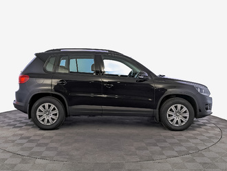 фото Volkswagen Tiguan I 2015