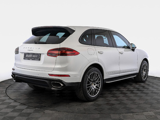 фото Porsche Cayenne II 2016