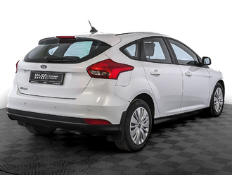 фото Ford Focus III 2018