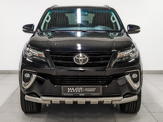 фото Toyota Fortuner II 2019