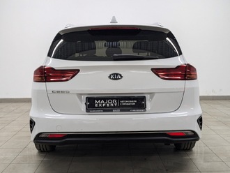 фото Kia Ceed III 2020