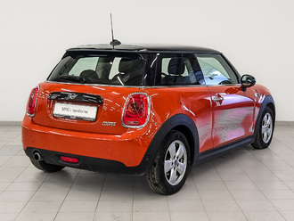 фото Mini Mini III (F56/F55) 2019