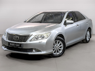 фото Toyota Camry VII 2011