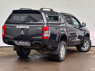 фото Mitsubishi L200 V 2019