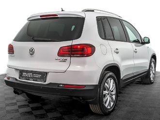 фото Volkswagen Tiguan I 2016