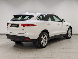 фото Jaguar F-Pace 2019