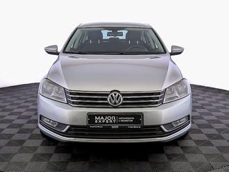 фото Volkswagen Passat B7 2012