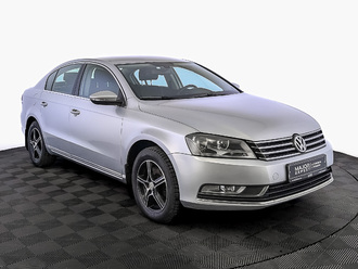 фото Volkswagen Passat B7 2012