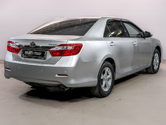 фото Toyota Camry VII 2013