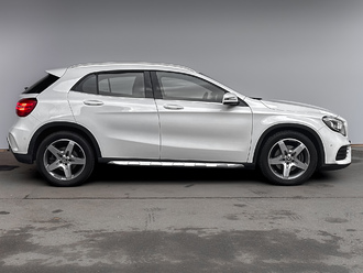 фото Mercedes-Benz GLA (X156) 2018