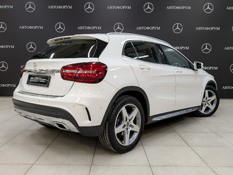 фото Mercedes-Benz GLA (X156) 2018