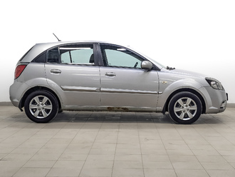 фото Kia Rio II 2011