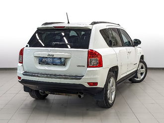 фото Jeep Compass (MK) 2012