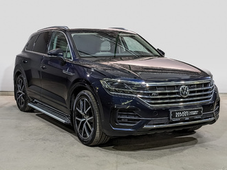 фото Volkswagen Touareg III 2018