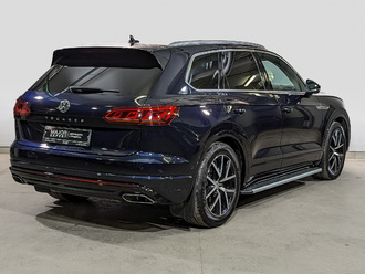 фото Volkswagen Touareg III 2018