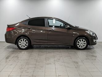 фото Hyundai Solaris I 2016