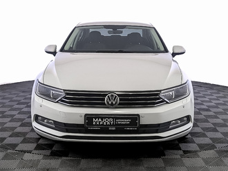 фото Volkswagen Passat B8 2017