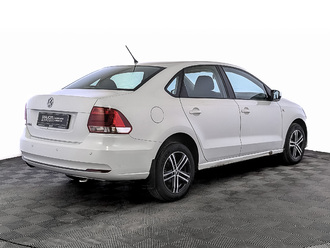 фото Volkswagen Polo Sedan 2016