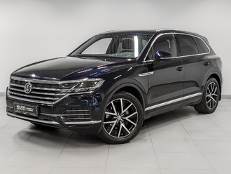 фото Volkswagen Touareg III 2020