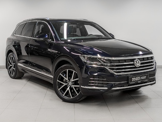 фото Volkswagen Touareg III 2020