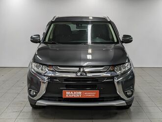 фото Mitsubishi Outlander III 2017