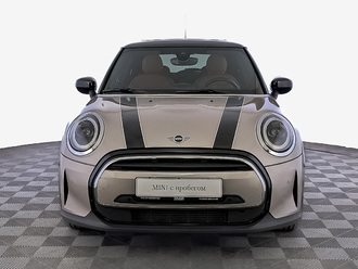 фото Mini Mini III (F56/F55) 2022