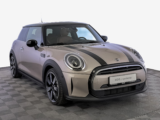 фото Mini Mini III (F56/F55) 2022