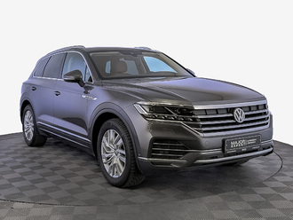 фото Volkswagen Touareg III 2021