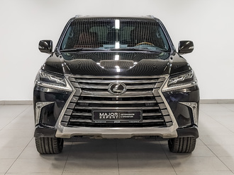 фото Lexus LX III 2020