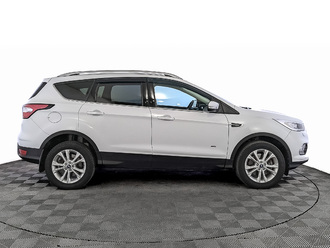 фото Ford Kuga II 2018