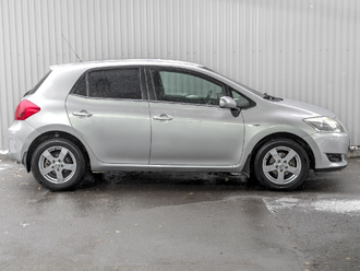 фото Toyota Auris 2007