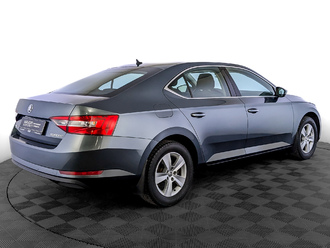 фото Skoda Superb III 2018