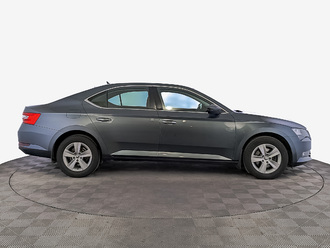 фото Skoda Superb III 2018