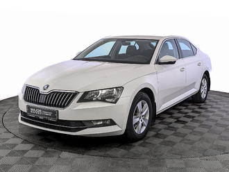 фото Skoda Superb III 2017