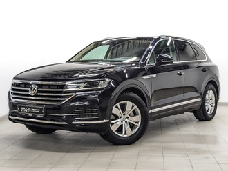 фото Volkswagen Touareg III 2020