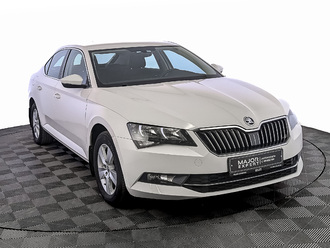 фото Skoda Superb III 2017