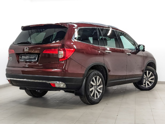 фото Honda Pilot III 2020