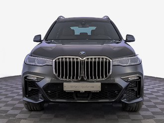 фото BMW X7 (G07) 2021