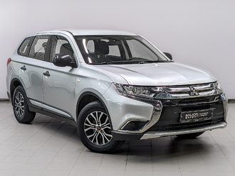 фото Mitsubishi Outlander III 2017