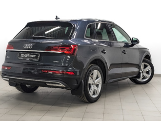 фото Audi Q5 (B9) 2022