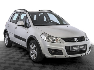 фото Suzuki SX4 2011