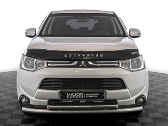 фото Mitsubishi Outlander III 2013