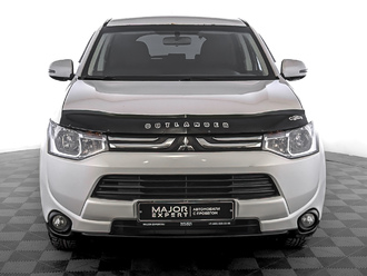 фото Mitsubishi Outlander III 2013