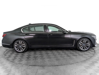 фото BMW 7 (G11/G12) 2019