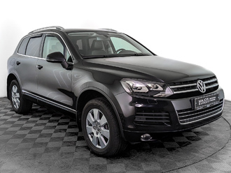 фото Volkswagen Touareg II 2013