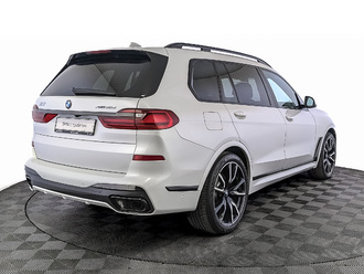 фото BMW X7 (G07) 2021